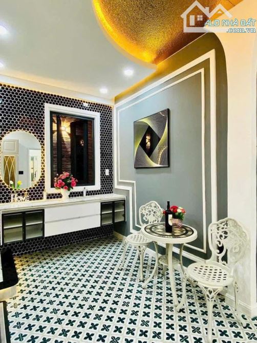 🏡NHÀ 5 TẦNG CAO CẤP - THIẾT KẾ TÂN CỔ ĐIỂN - ĐƯỜNG 12m KINH DOANH SẦM UẤT - P.14 GÒ VẤP - 8