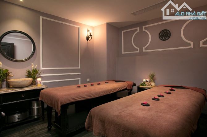 Bán Khách Sạn Mặt Phố Phố Mã Mây, Hoàn Kiếm 350m2 x 10 Tầng - 70 Phòng- MT 12m- Giá 298 Tỷ