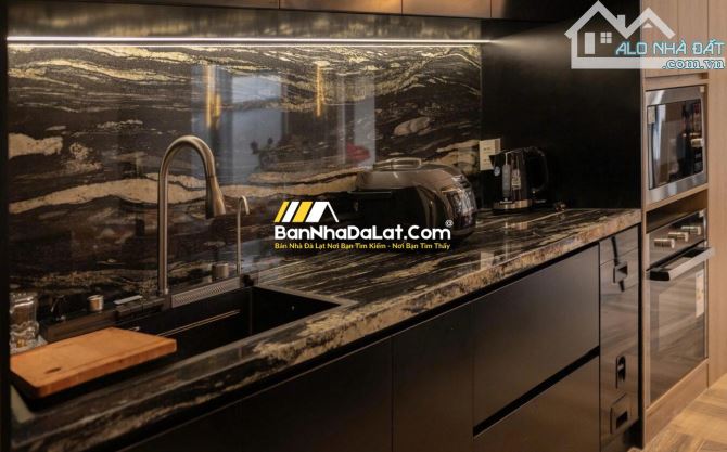 Bán Villa Biệt Thự Đà Lạt Đường Trần Anh Tông,p8,p Lâm Viên,DT: 141m², 7PN,Thuê 7tr/ngày - 9