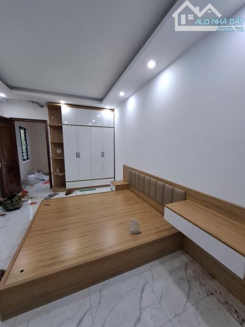 Chính chủ bán nhà La Khê Xây mới lô góc full đồ  34 m2 5 tầng ô tô đỗ cửa - 9
