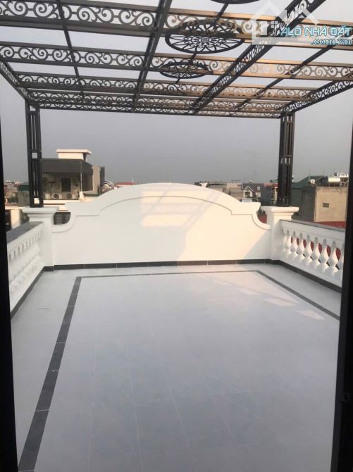 Nhà đẹp Thạch Bàn 81X7T, TM, ngõ ô tô tránh , kinh doanh,  nôi thất đẹp, giá tốt 19.5 - 9