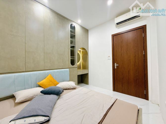 Cần bán gấp căn hộ 2 ngủ Học Viện kỹ thuật quân sự, 65m2, full dồ nội thất, hơn 3 tỷ - 9