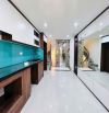 NHÀ  NGUYỄN KHÁNH TOÀN CẦU GIẤY -  MỚI ĐẸP - THANG MÁY - 20M RA PHỐ - 40M2,  HƠN 12 TỶ