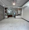 BÁN NHÀ TRUNG TÂM PHƯỜNG THẠCH BÀN – 31M² – GIÁ 5.98 TỶ – NHÀ ĐỘC LẬP – Ô TÔ ĐỖ CỔNG