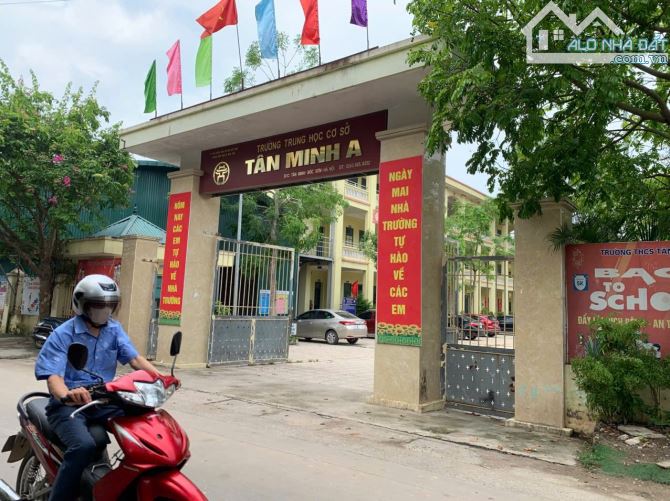 Bán Đất-Xã Tân Minh-( Sóc Sơn)- 92M2-1,66tỷ- Full Thổ Cư-Đường Rộng OTO 7 Chỗ Vào Đất
