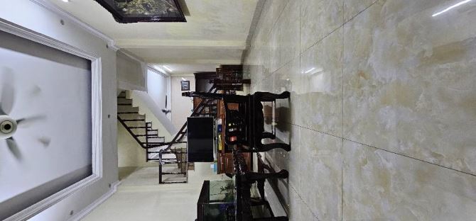BÁN NHÀ PHÂN LÔ THỔ QUAN ĐỐNG ĐA,50m2 x 5 TẦNG,OTO TRÁNH ĐỖ DỪNG,KINH DOANH VP,NHÀ ĐẸP.