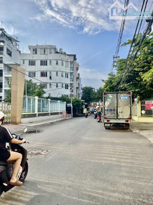 8.5❌18m, BÁN CHDV 22PN,108TR/THÁNG, ĐƯỜNG 8M, 1/ NGUYỄN VĂN LƯỢNG, P17 GÒ VẤP, NHỈNH 21 Tỷ