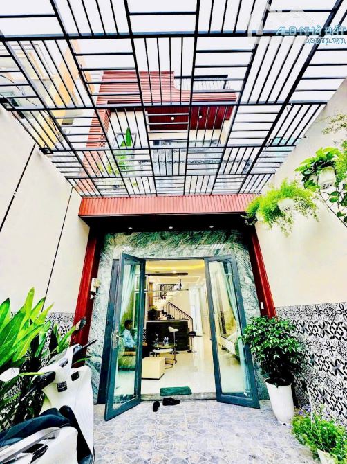 Nhà 2 Tầng FULL NỘI THẤT đường THẠNH LỘC 12 phường TL, Q12, DT 82.6m2(4x21) hẻm 8m💰5,45Tỷ