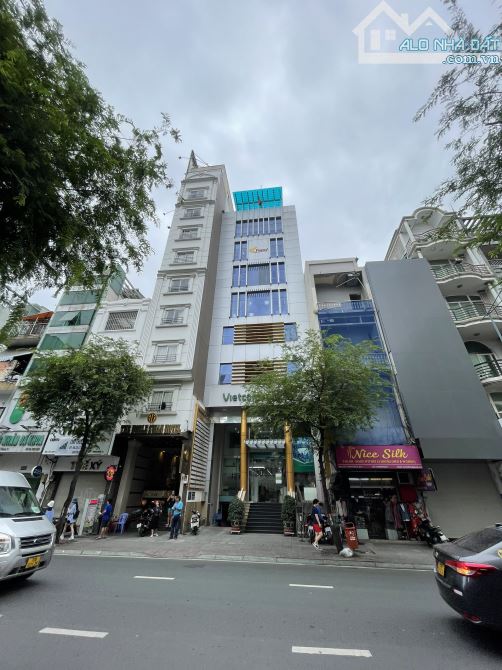 Bán nhà mặt tiền hoà bình , p5 , quận 11. DT: 4x14m , trệt 2 lầu , giá bán 13.5 tỷ Tl