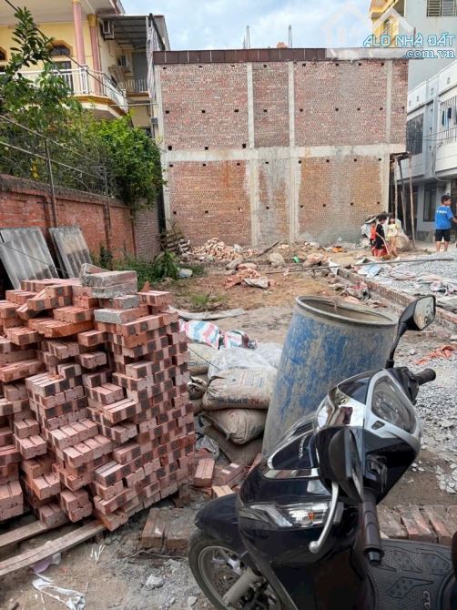 💥 BÁN ĐẤT DƯƠNG ĐỨC HIỀN - GIA LÂM - Ô TÔ 7 CHỖ VÀO ĐẤT – Ở SƯỚNG - 50M² 💸 4.3 TỶ