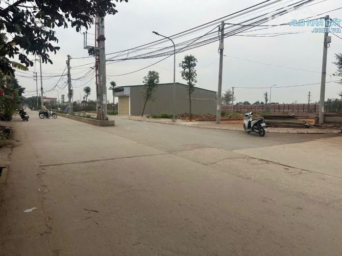 BÁN 87,9M² KHU ĐẤU GIÁ LÀNG HOA TÍCH GIANG – ĐƯỜNG ĐÔI, VỈA HÈ – MẶT KINH DOANH – 4.X TỶ