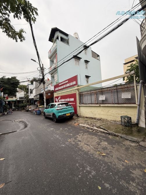 Bán nhà phạm văn chiêu, phường 14, gò vấp, ngang khủng ô tô ngủ 132m2, giá 11.x tỷ