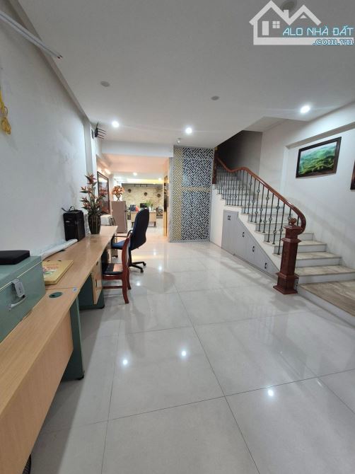 CỰC HIẾM - BÁN NHÀ LÔ GÓC 2 THOÁNG PHỐ NGUYỄN VĂN NGỌC - 80M2 - 5 TẦNG - 4.5M MT - 32 TỶ