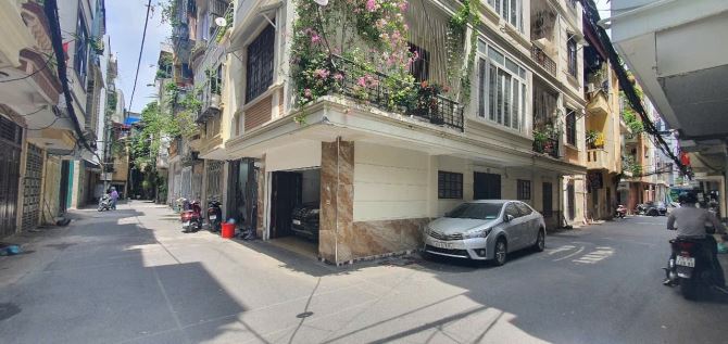 Bán gấp! Chiến Thắng, Văn Quán DT 55m2, MT 4.5m, ô tô tránh, lô góc, KD, giá 12.9 tỷ