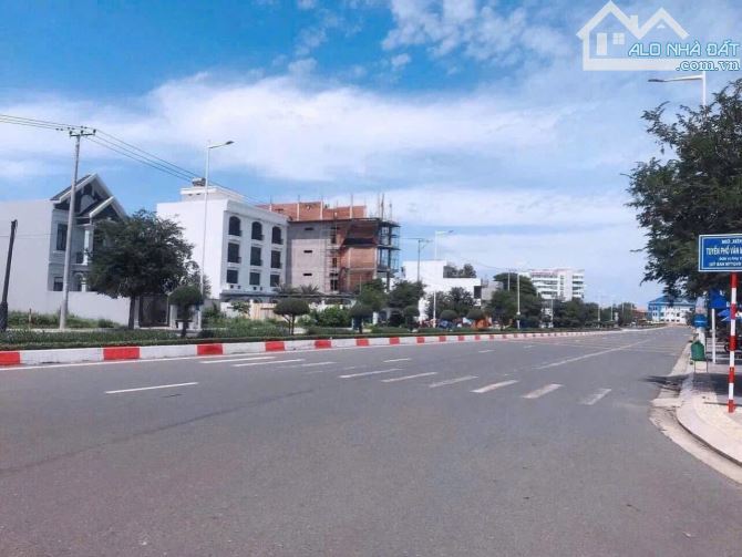 bán đất logn hải cách biển 500m-507m2 (20x26m)