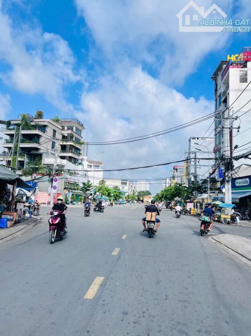 CĂN HỘ CAO CẤP KDC LÝ CHIÊU HOÀNG KỀ QUẬN 6 - 6 TẦNG 30 PHÒNG - 160M2 - 8X20 - CHỈ 17 TỶ