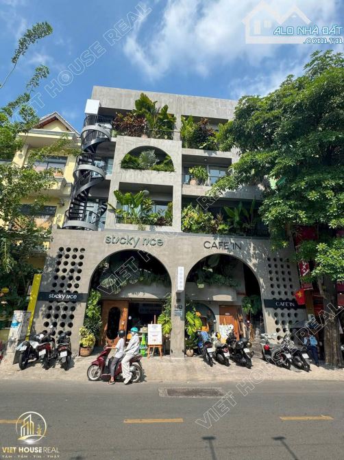 BÁN GẤP CĂN NHÀ GÓC 2 MT TRẦN PHÚ ( ĐOẠN 2 CHIỀU ), Q.5 – DT : 6X20M, NỞ HẬU – 44 TỶ