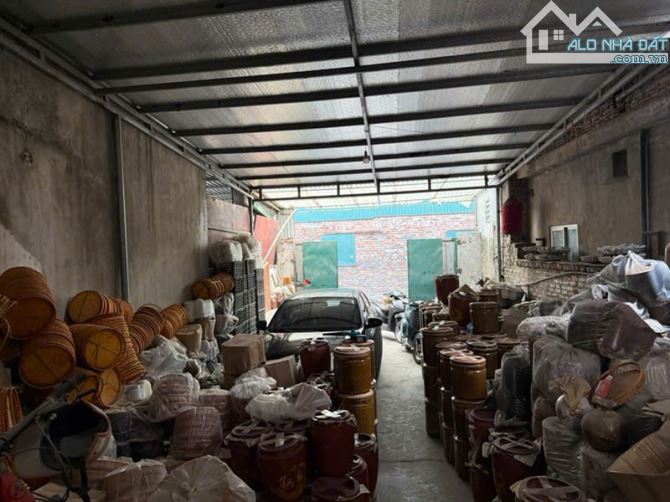 Bán đất Nguyễn Văn Cừ Long Biên- Ngõ cực nông2 mặt ngõ  - 60m mặt tiền rộng -oto 12 tỷ(