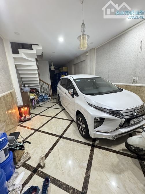 NHÀ ĐẸP 4Tầng (4 x 15) 4P ngủ, OTO VÀO NHÀ, gần Nguyễn Văn Lượng, Gò Vấp chỉ hơn 8Tỷ