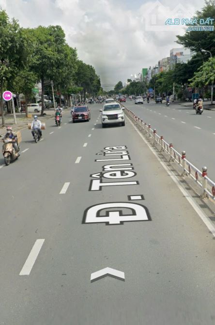 Căn hộ dịch vụ 10 phòng, Tỉnh Lộ 10 126m2 ( 8 x 16 ) 3 TẦNG, thu nhập 50tr