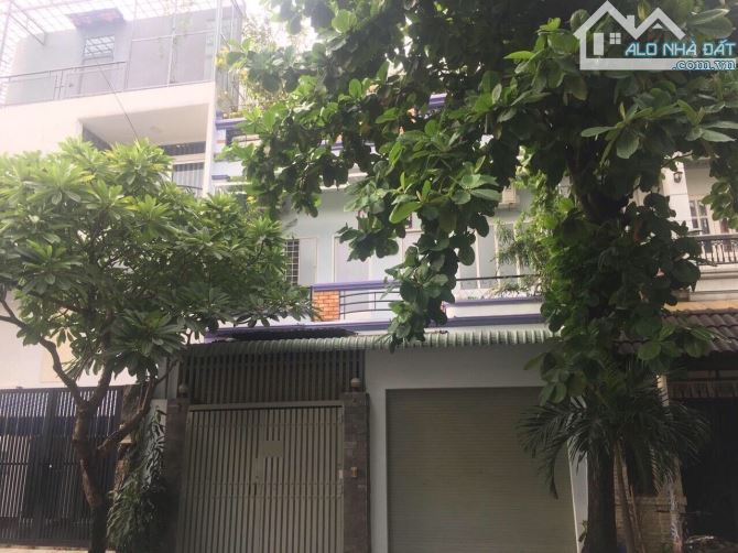 Bán nhà HXT Phạm Huy Thông Khu CC26, P17, GV. 6x17m. Công nhận đủ trệt 1 lầu. Giá: 12,2 tỷ