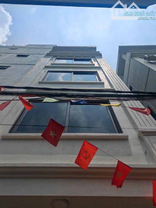 Bán nhà riêng tại  Liên Mạc, Bắc Từ Liêm, 36m2,  nhỉnh 4tỷ.
