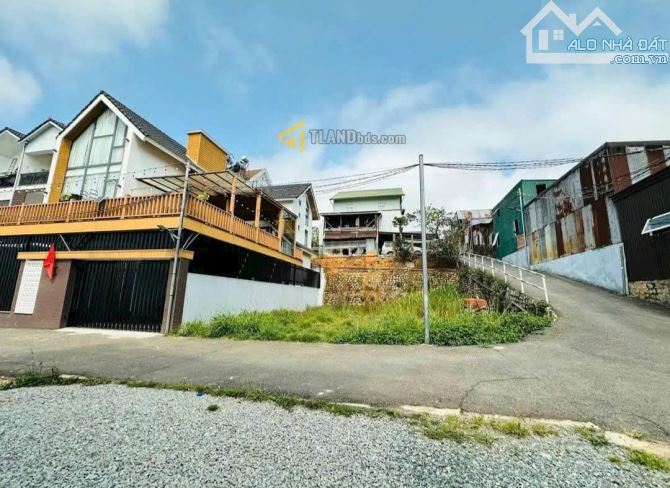 🌻 Đất biệt lập 213m2 ngang 10m 2mt thoáng ở P7 cách trung tâm 4.5km chỉ 7.2 tỷ