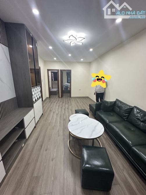 4.15 tỷ bán căn hộ tập thể Kim Liên 65m2 sử dụng, tầng 2 rất hiếm nhà bán, căn hộ thiết kế