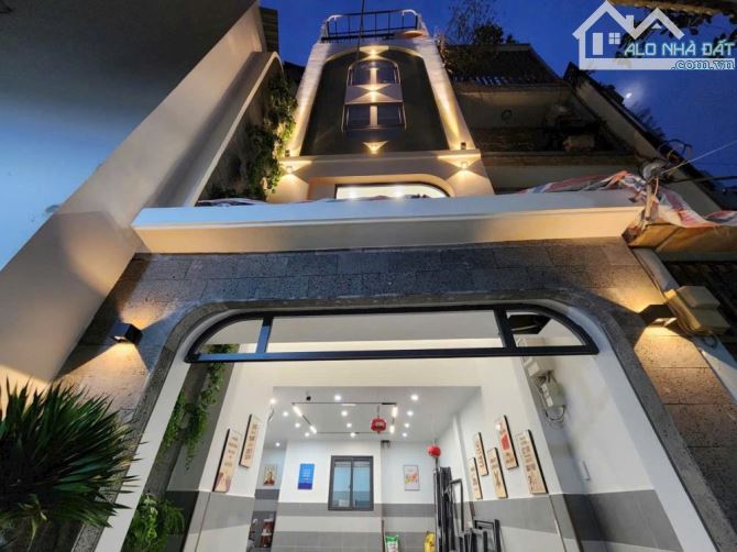 BÁN NHÀ TÂY HỒ, TÒA CHDVCC XÂY MỚI ÔTÔ VÀO NHÀ DỪNG ĐỖ PHỐ TRÍCH SÀI, 80*8, MT5, 14 CHCC