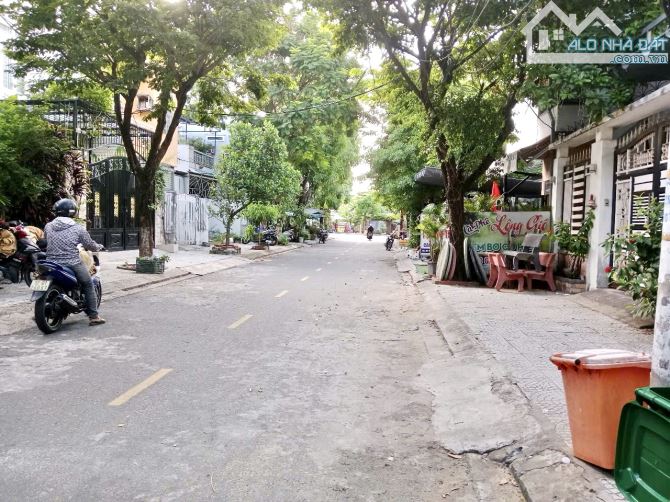 MẶT TIỀN ĐA MẶN- SÁT BÙI TÁ HÁN- KHUÊ MỸ- NHÀ 3 TẦNG KIÊN CỐ- NHỈNH 7 TỶ.