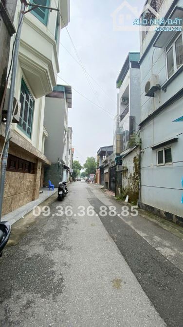 Bán nhà 6 tầng thang máy, Việt Hưng, Long Biên, 20m ô tô tránh, DT 40m2, MT 4,8m, giá 8 tỷ