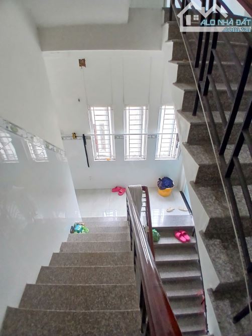 Diện tích khủng hiếm có! Nhà MTKD Lê Quang Sung, P. 5 Quận 6 (4.6x25m) 4 tầng chỉ 13.5 tỷ