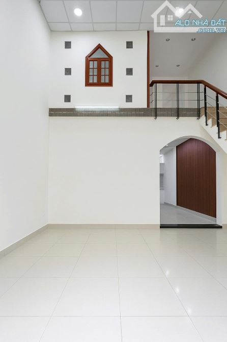 5X12m, 3 phòng ngủ, có PN dưới trệt, sát công viên làng hoa, nở hậu, chỉ 5 tỷ hơn