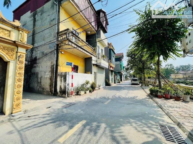 Bán đất Đặng Xá - Gia Lâm, lô góc 40m2, đường thông