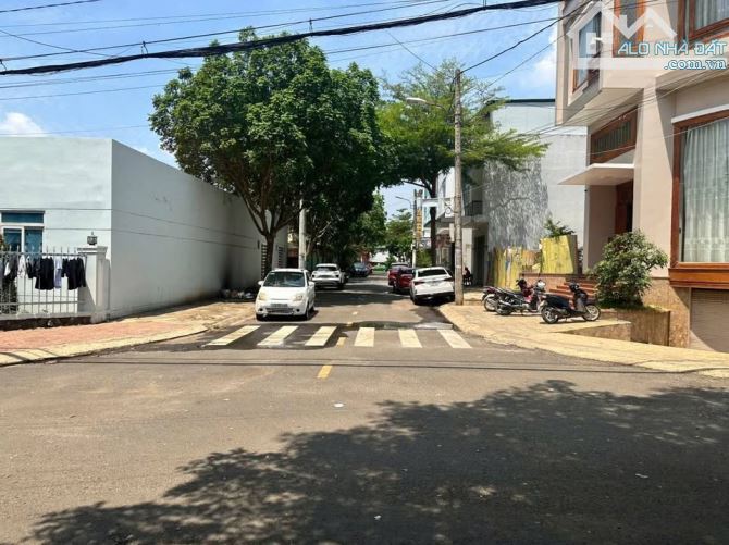 Lô Đất Trung Tâm BMT 6x28 đường nhựa 3 Ô Tô hẻm 51 Nguyễn Tất Thành gần siêu thị coopmark