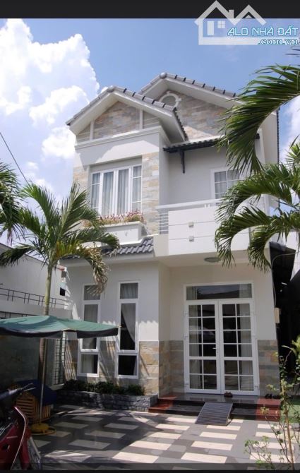 Bán biệt thư Quang Trung, phường 11, Gò Vấp, 237m2, 2 tầng, hẻm xe hơi 6m, giá 23 tỷ