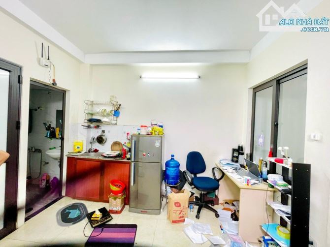 TRIỀU KHÚC TÂN TRIỀU CCMN 8 TẦNG THANG MÁY 12 PHÒNG ĐẸP DOANH THU 70TR/THÁNG 52m 9.2 TỶ