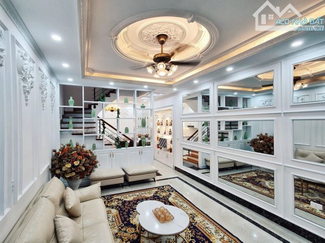 Bán nhà phố ĐẠI LA, vị trí đẹp thiết kế ấn tượng, chủ cần bán gấp 50m2 giá chào 11 tỷ