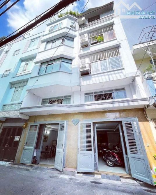 MẶT TIỀN ĐƯỜNG SỐ Q.4 DTSD 280m2 XE HƠI TRONG NHÀ NHỈNH 15TỶ