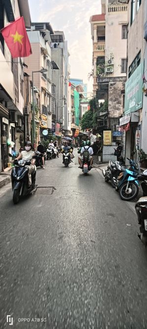 CHÙA HÀ _ CẦU GIẤY _ PHÂN LÔ _ Ô TÔ TRÁNH