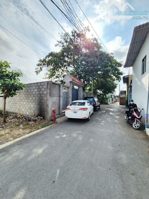 Bán đất 10x37m gần đường Quốc Lộc 1k chỉ 500m, p.Bình An, Tp.Dĩ An chỉ 10,8 tỷ TL  M6277