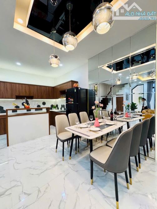 6.5❌10m, BÁN VILLA 4 TẦNG, HẺM 1/ XE HƠI, LÊ ĐỨC THỌ, P16 GÒ VẤP, NHỈNH 7 TỶ - 11