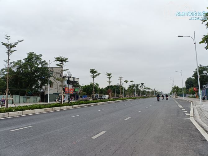 Bán Tòa nhà Mặt Phố Nguyễn Văn Cừ Long Biên DT 230m2 xây 9 nổi, 1 hầm, MT 8.15m 145 tỷ - 1