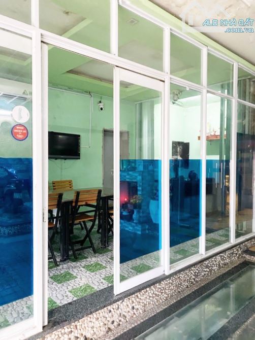 BÁN ĐẤT TẶNG NHÀ MẶT TIỀN, VIP SẦM UẤT - P. 15, Q10 - 380m2, MẶT TIỀN 15m. CHỈ HƠN 270tr/m - 1