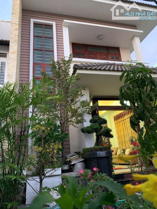 Bán biệt thự gần 500m2 ngay chợ Tân Tiến, Biên Hoà giá - 1