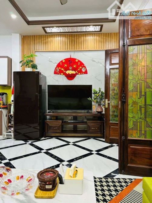 NHÀ XUÂN ĐỈNH – 34M² x 5 TẦNG – PHẠM VĂN ĐỒNG 100m – NHỈNH 7 TỶ