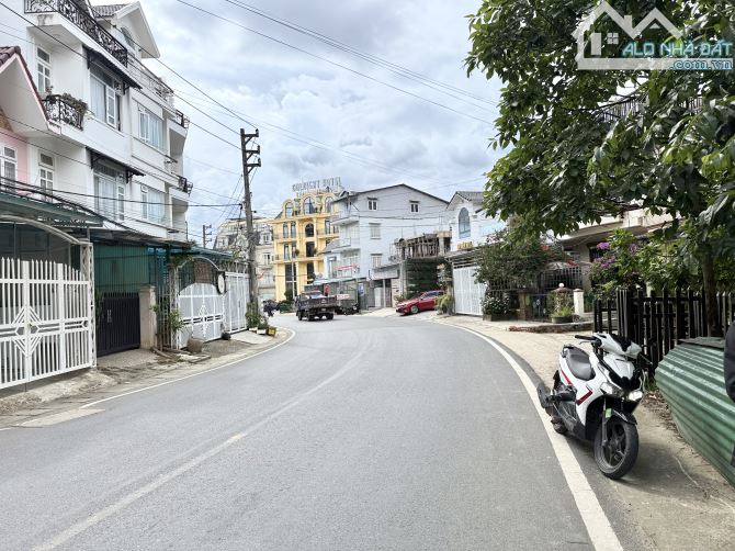 BÁN NHÀ 4 TẦNG MẶT TIỀN TÔ HIẾN THÀNH – P.3 – ĐÀ LẠT – 59M² THỔ CƯ – SỔ RIÊNG – GIÁ 9 TỶ - 1