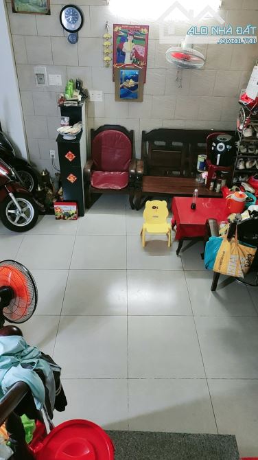BÁN NHÀ LÊ QUANG ĐỊNH GÒ VẤP CẠNH PHÚ NHUẬN, 35M2 5 TẦNG 3PN, NHỈNH 5T - 1