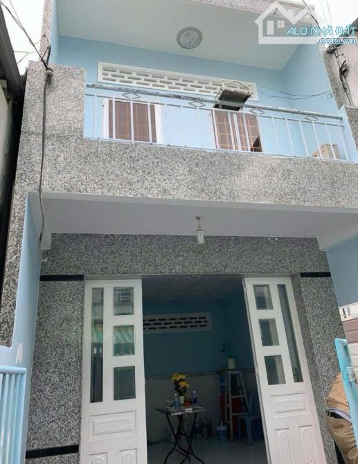 Gấp Cần Bán Căn nhà ở Thới tam Thôn 17 Hóc Môn Sổ Hồng Riêng Sẵn 59m2 Hiện Đang Cho thuê - 1