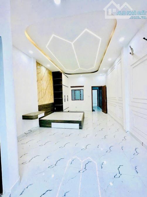 Nhà 2 Tầng FULL NỘI THẤT đường THẠNH LỘC 12 phường TL, Q12, DT 82.6m2(4x21) hẻm 8m💰5,45Tỷ - 1